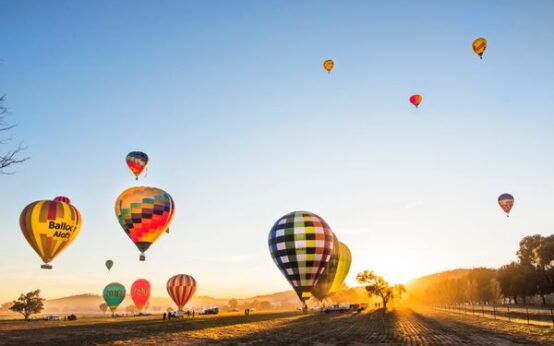 TravMedia_Asia_medium-sized_1681703_Destination-NSW_174737-109
